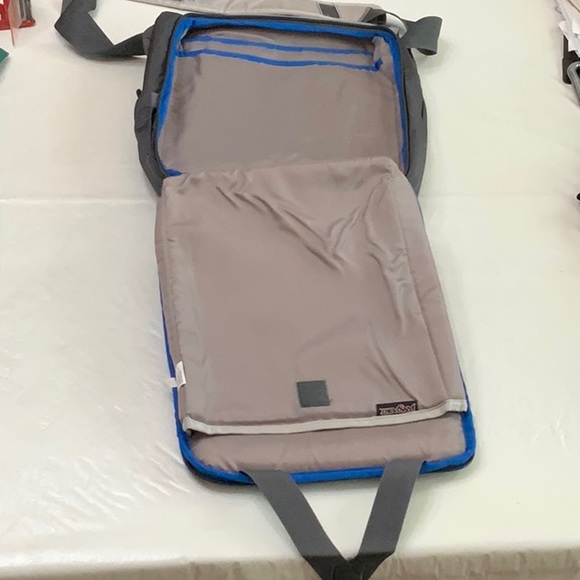 Jansport CURBSIDE messenger - Forge Grey/New Gunsmoke grey - Picture 12 of 16